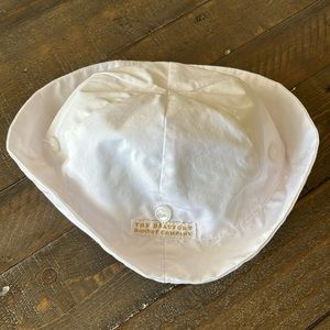 The Beaufort Bonnet Company White Baby Boys Sun Bucket Hat Sz M